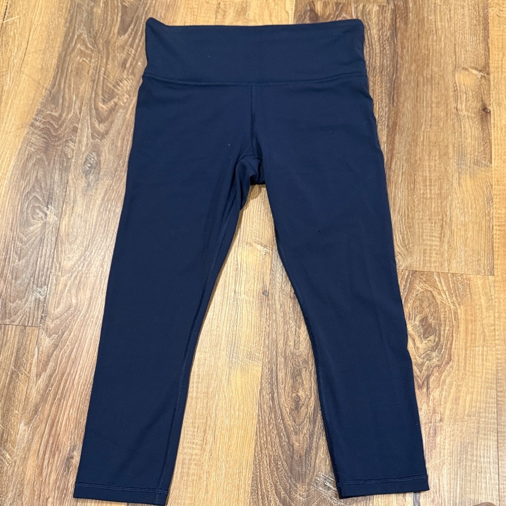 Athleta Women’s Elation Ultra High Rise Capri Leggings (Navy Blue)(Size: S)(EUC)